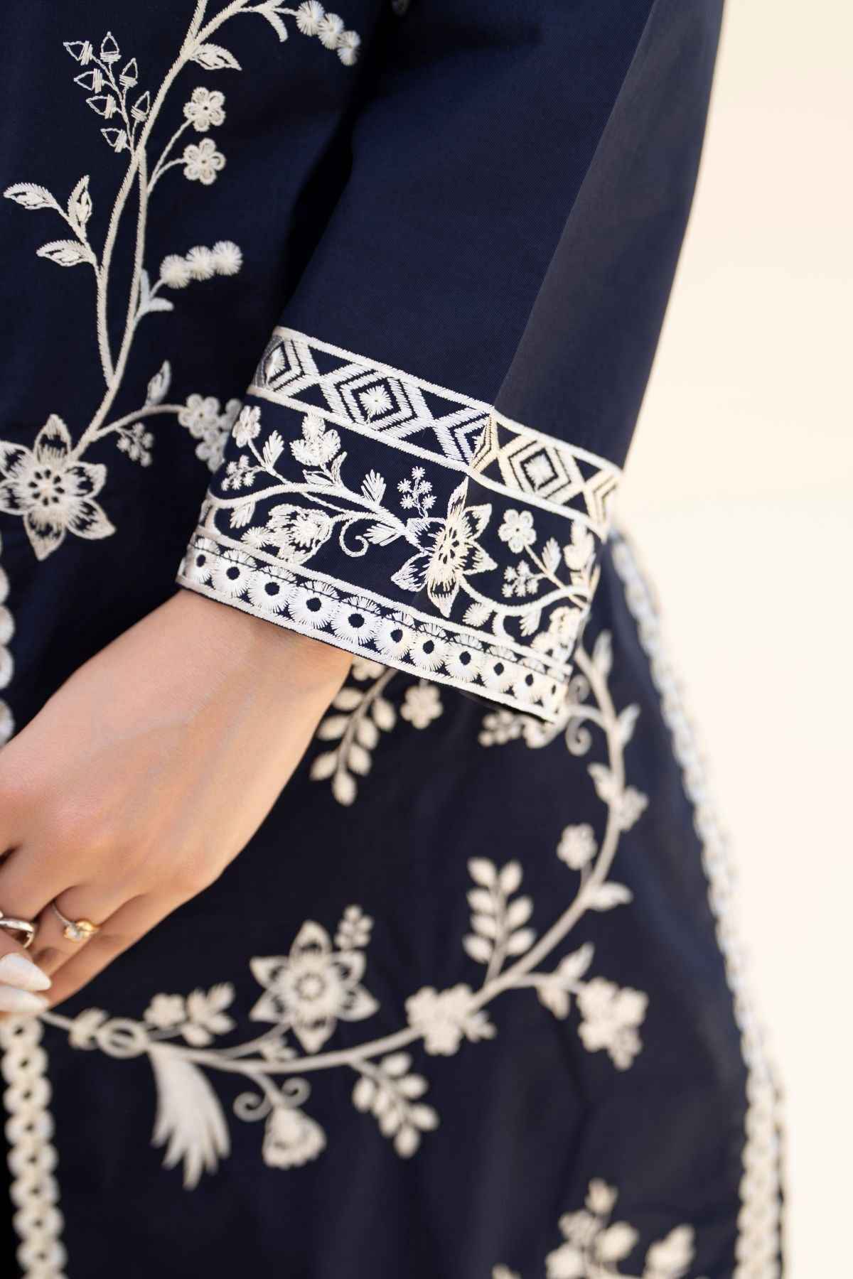 Nayab – Navy Blue 3 piece embroidered cotton suit