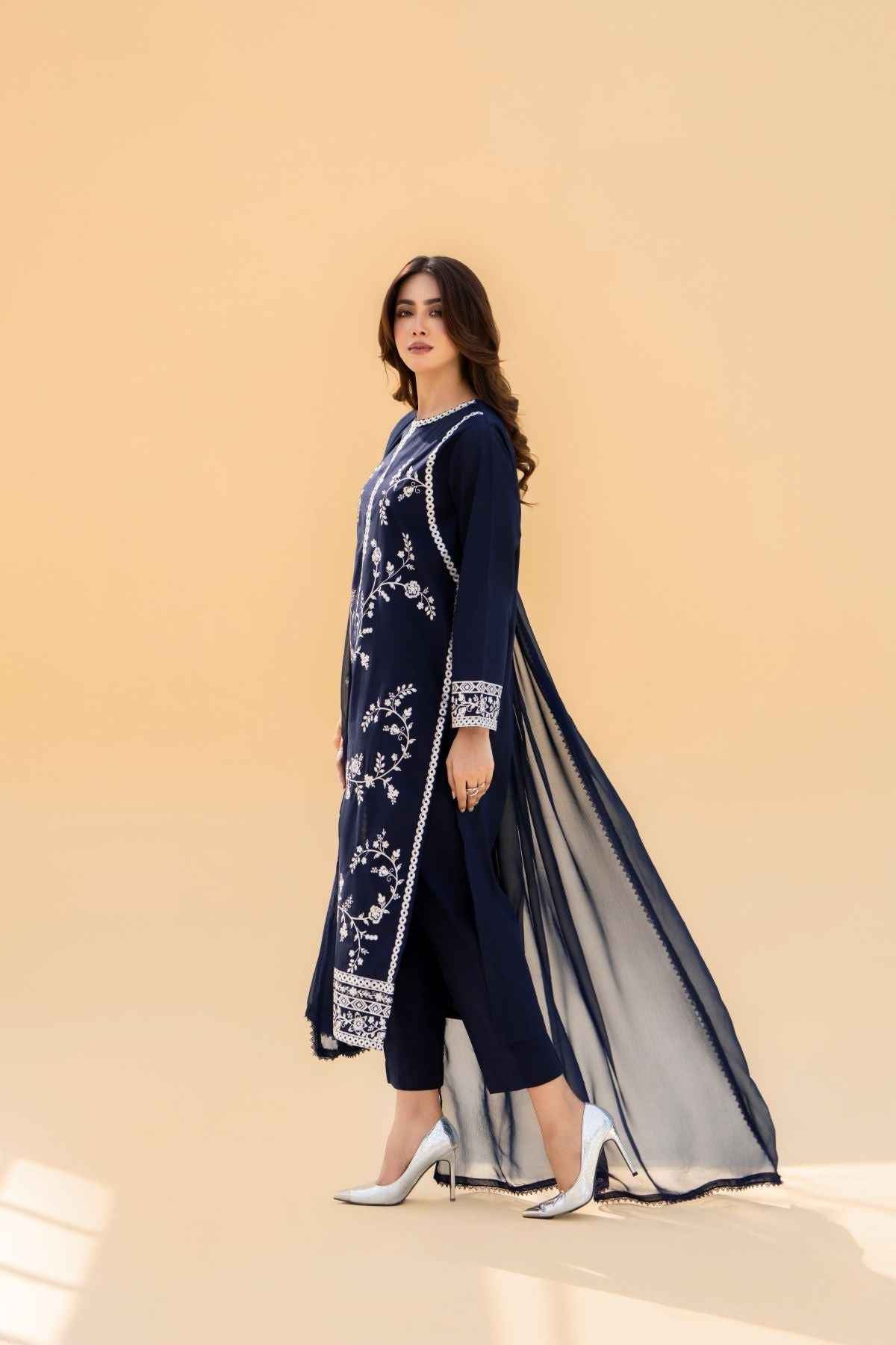 Nayab – Navy Blue 3 piece embroidered cotton suit