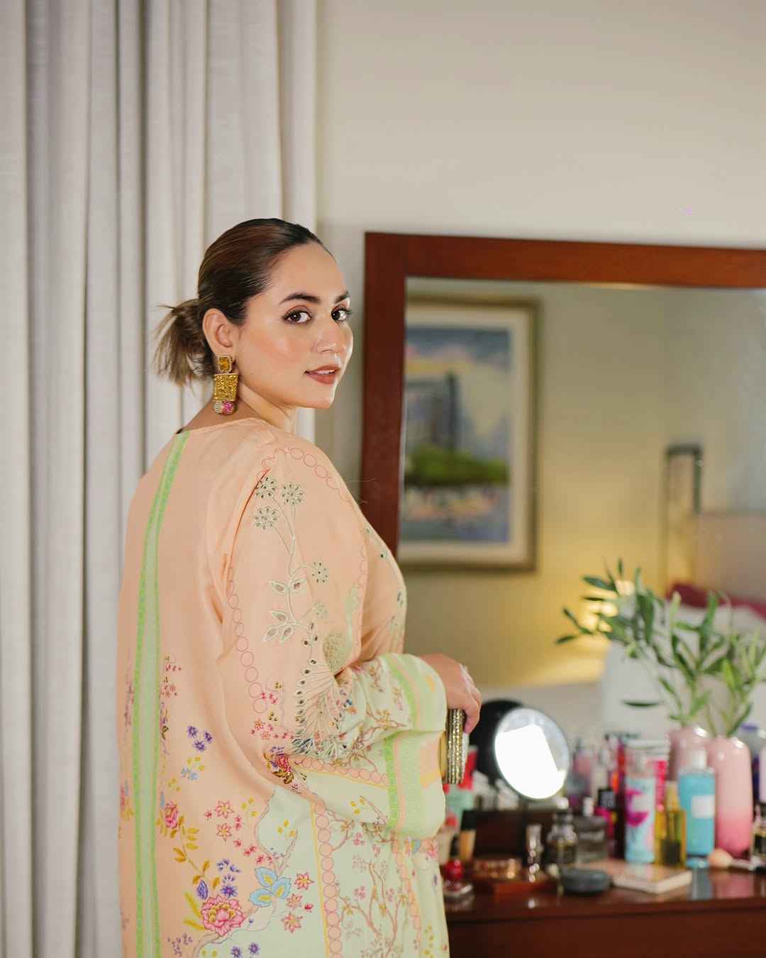 Khizra 2Pc - Silky Lawn