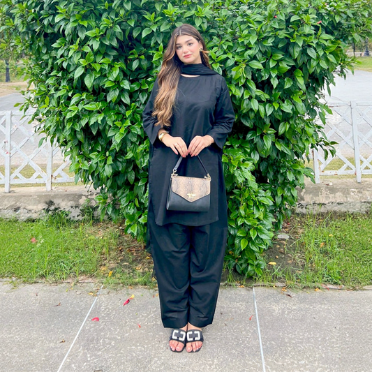 Ovelin – 3 Piece Black Suit
